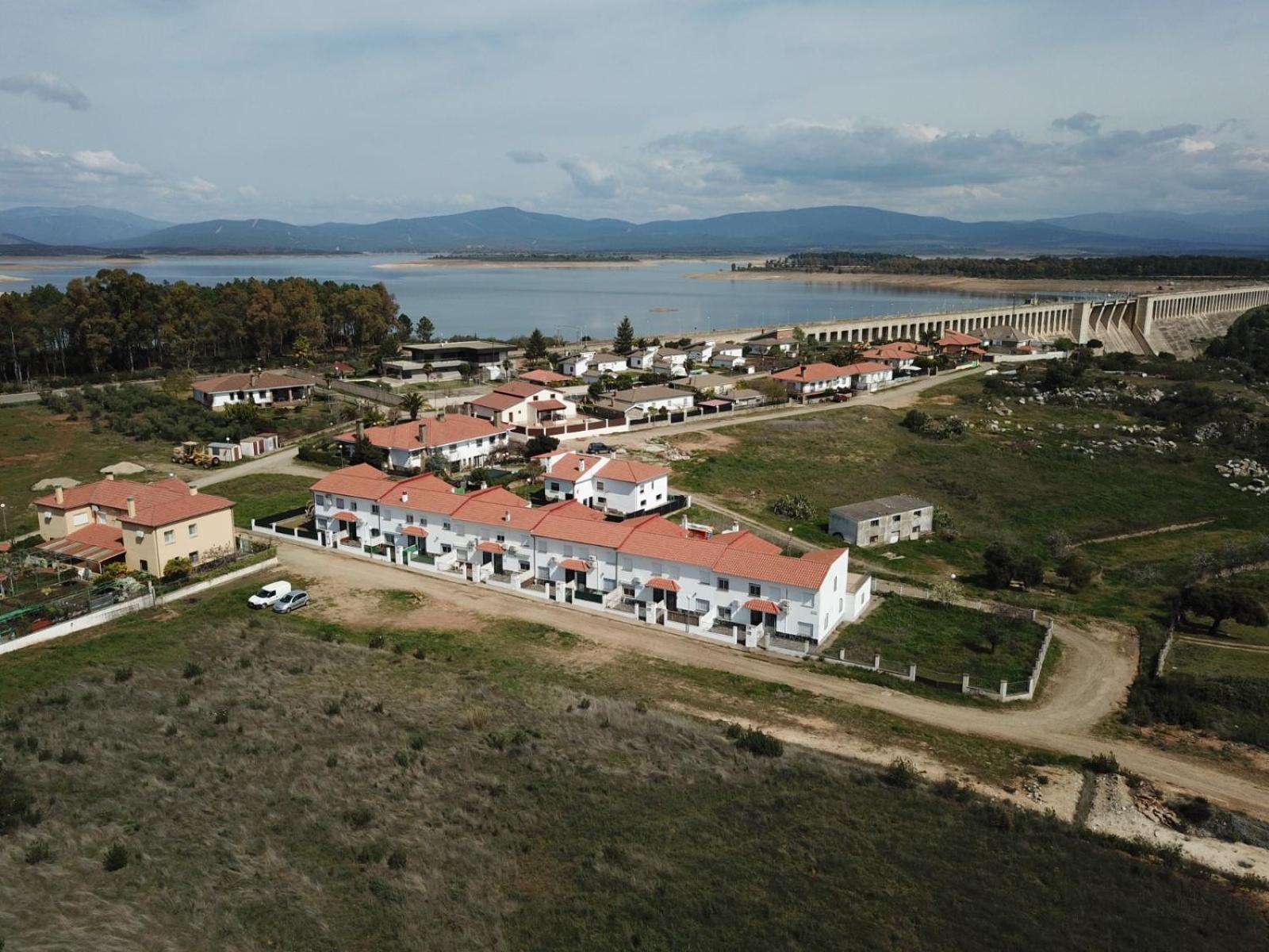 Apartamentos La Presa Guijo de Granadilla Exterior foto